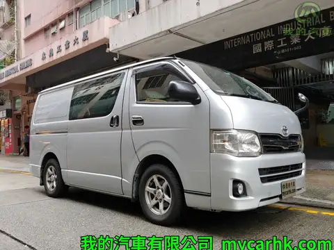 Toyota Hiace HIACE 3.0 DELUXE EURO 5