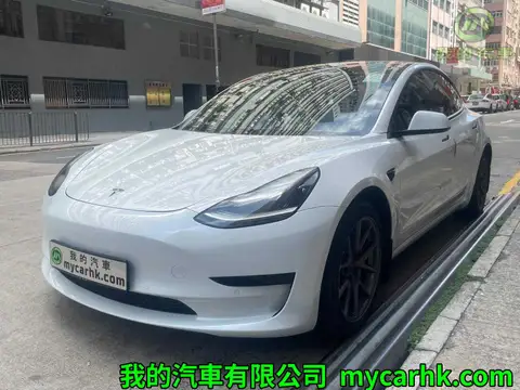 Tesla Model 3 SR