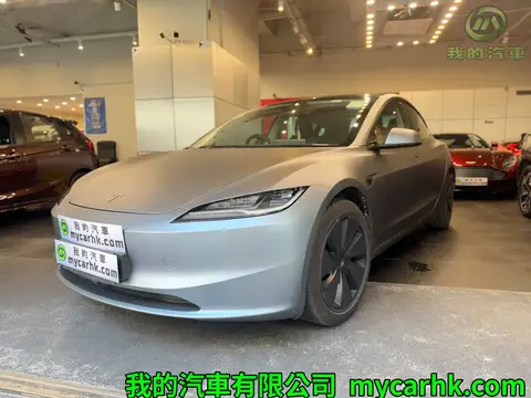 Tesla Model 3 RWD