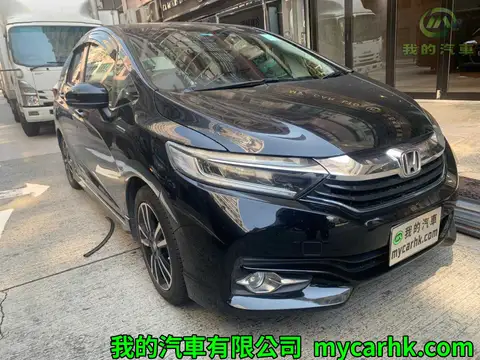 Honda Stream  SHUTTLE HYBRID GP7